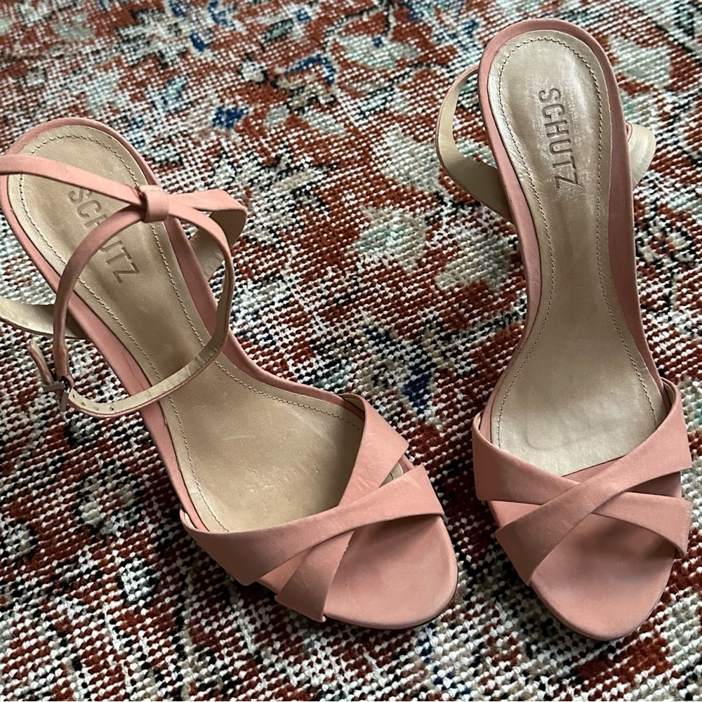 Peach Schutz high heeled sandals. Size 9.5 and only worn once.